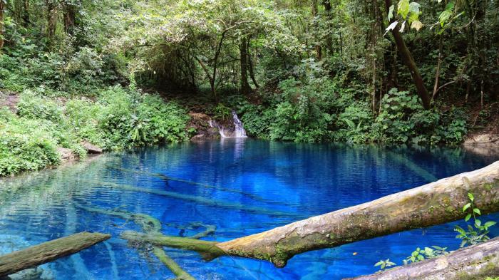 wisata danau kaco