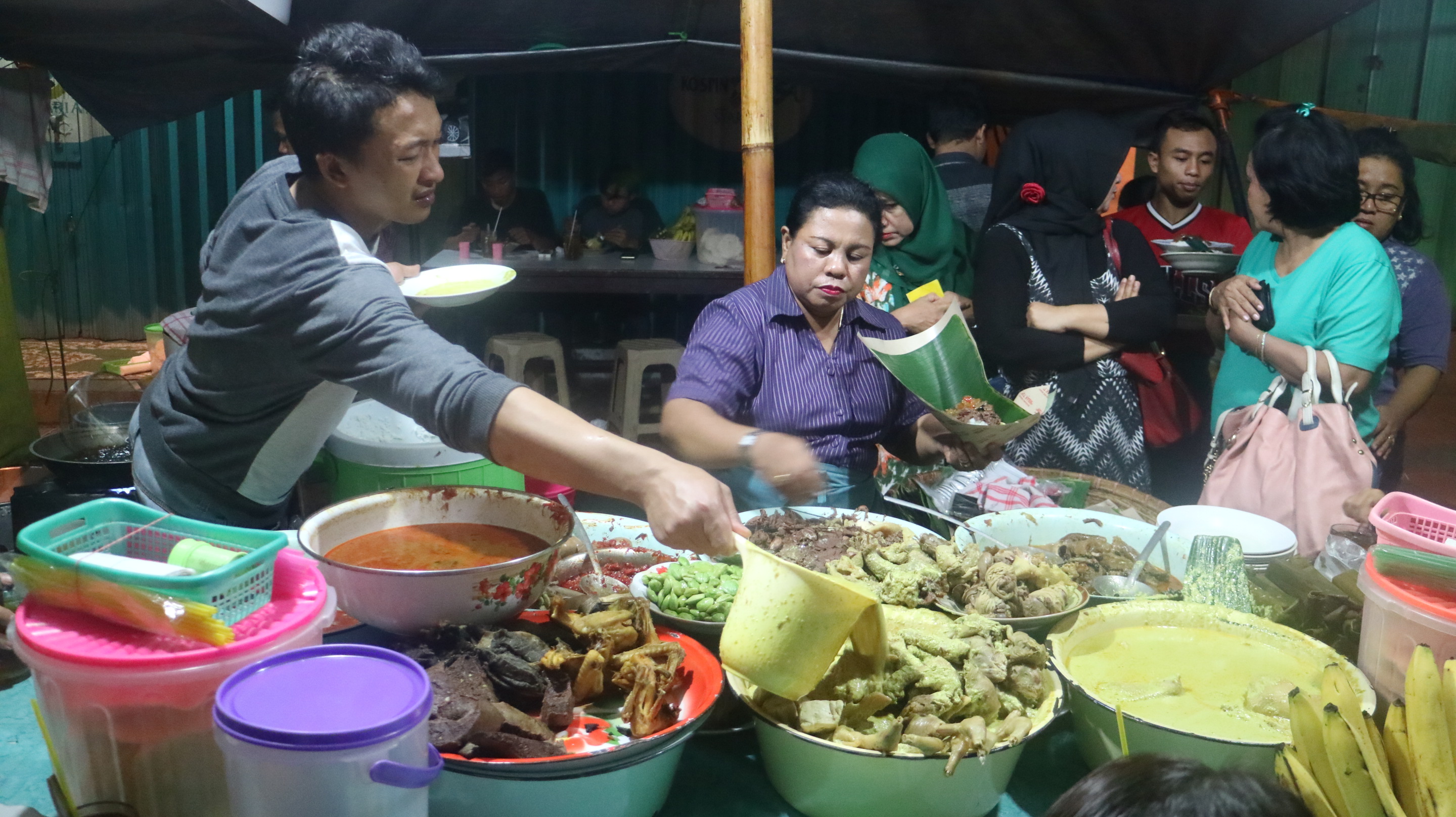 Gudeg Mbak Tum, Kuliner Malam Di Semarang