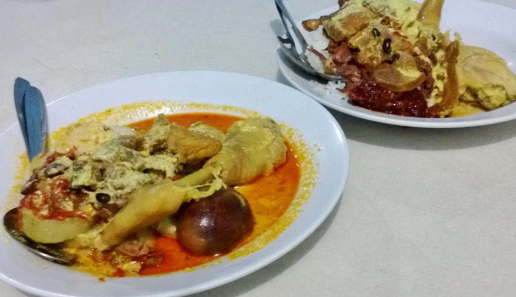 Lontong Opor Mbak Tum