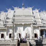 Wisata Kuil Wat Rong Khun