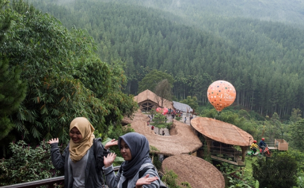 Wisata The Lodge Maribaya Lembang