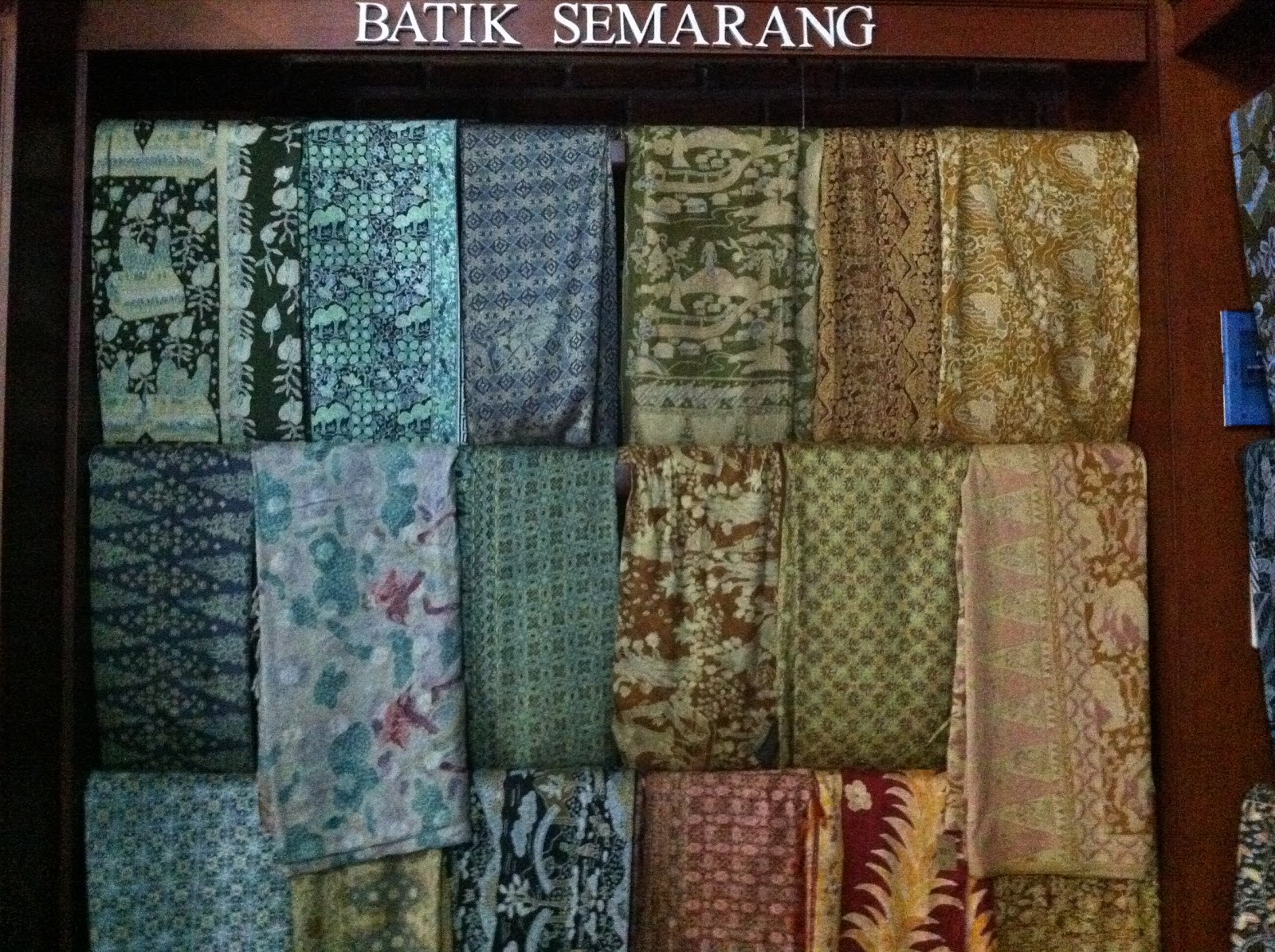 Batik Semarang 16