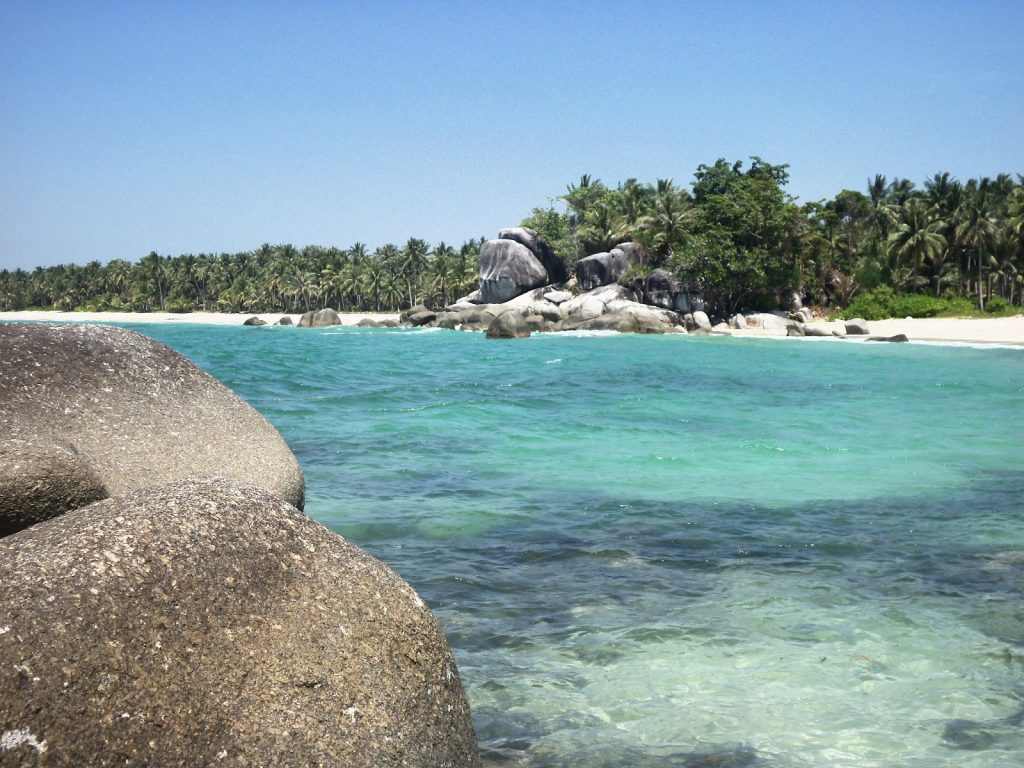 PANTAI SIANGAU