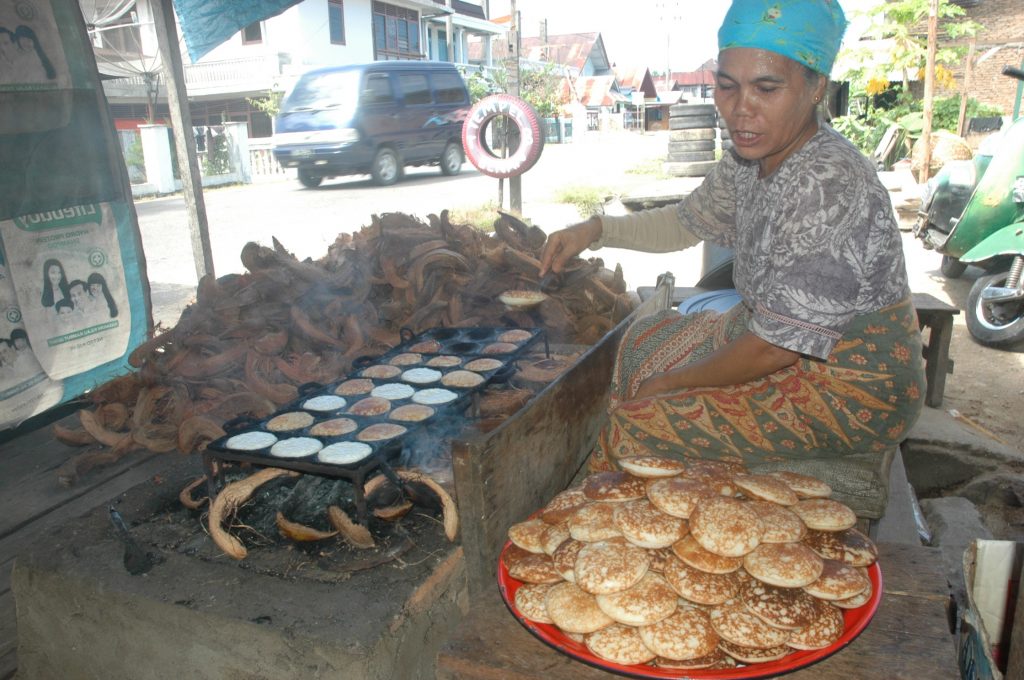 Ini Dia Pinukuik Serabi Khas nya Orang Minang