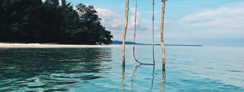 Pantai di Pulau Karimun Jawa