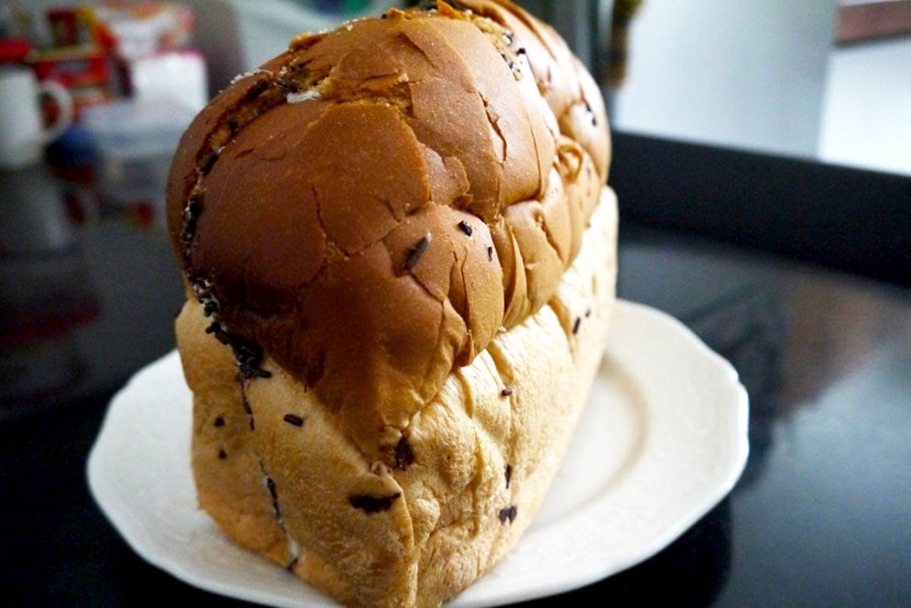 ROTI TAWAR SELAI SRIKAYA GANDA Oleh Oleh Khas Medan