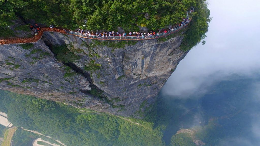 Tianmen Mountain Glasswalk