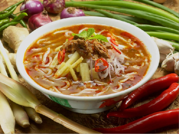 Laksa Betawi Kuliner Khas Betawi