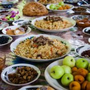 8 Kuliner Populer Jika Kamu Berwisata Ke Uzbekistan
