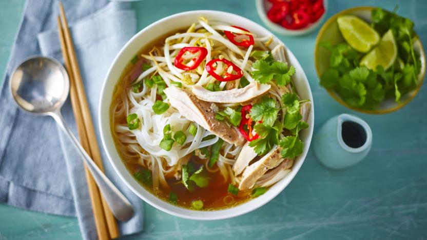 Pho Makanan Khas Vietnam