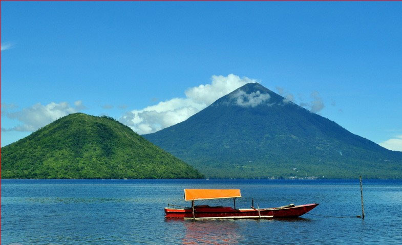 Eksplorasi Ke Timur Indonesia Di 5 Tempat Wisata Cantik Dan Indah Di Ternate