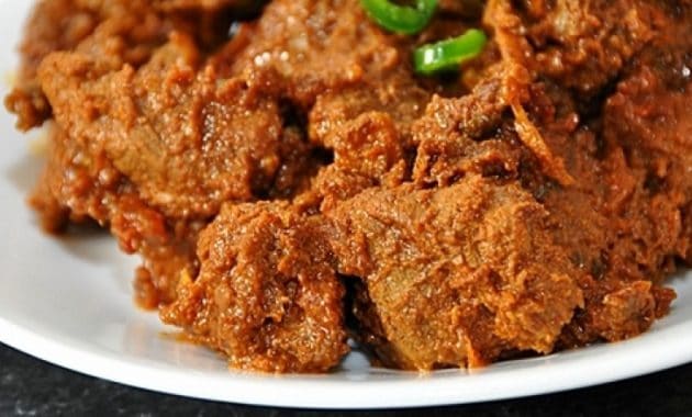 10 Makanan Khas Minangkabau Yang Menggoyang Lidah