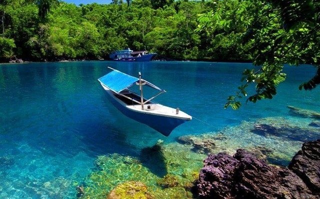 Eksplorasi Ke Timur Indonesia Di 5 Tempat Wisata Cantik Dan Indah Di Ternate