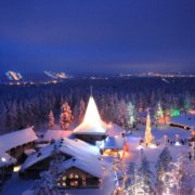 10 Destinasi Wisata Natal Terbaik Ini Cocok Dengan Liburan Akhir Tahunmu !