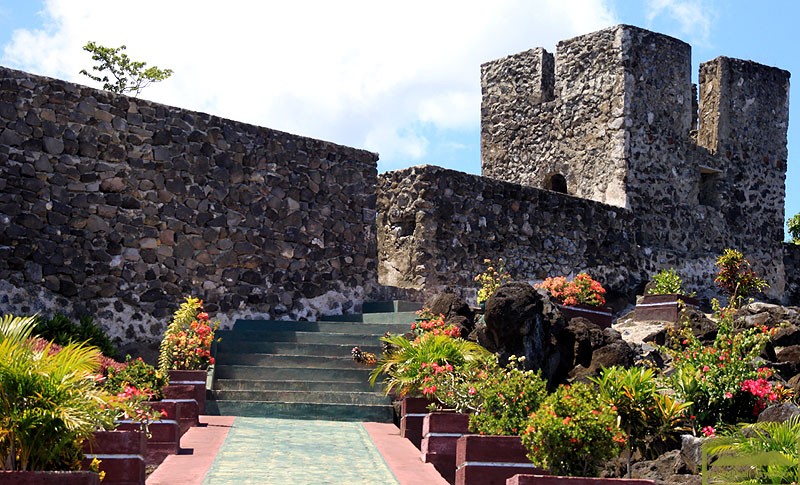 Wisata Indonesia Timur Ke Kota Tidore Surga Rempah-Rempah Dan Wisata Alam