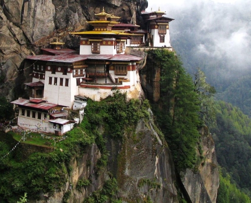 Kunjungi 7 Tempat Wisata Terpopuler di Bhutan
