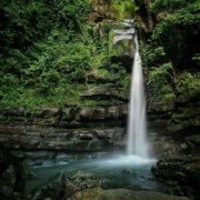 Berburu Foto Wisata Alam di 4 Air Terjun Barru Sulawesi Selatan