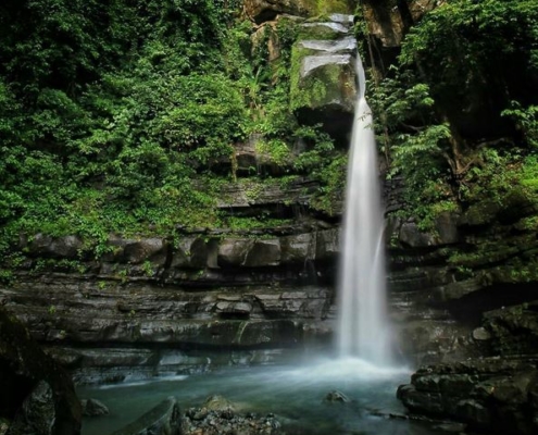 Berburu Foto Wisata Alam di 4 Air Terjun Barru Sulawesi Selatan