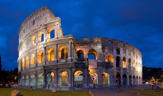 10 Destinasi Wisata Italia Yang Bersejarah Dan Menakjubkan