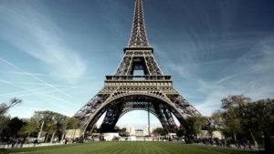 Selain Romantis Wisata Halal Paris Perancis Ramah Terhadap Traveller Muslim