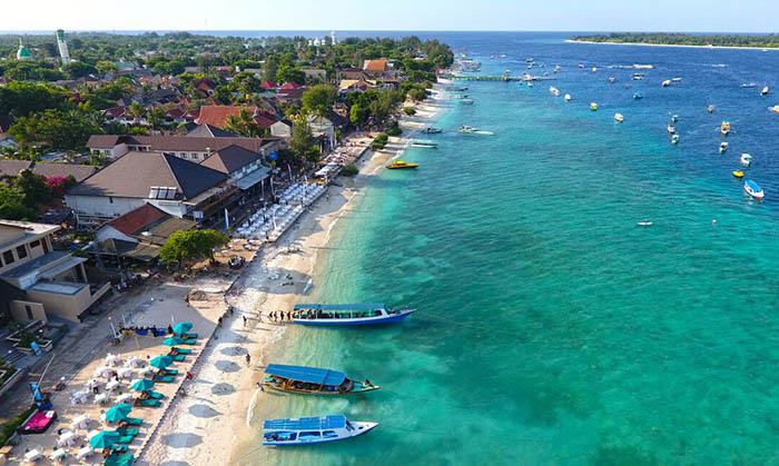 Merayakan Valentine Di 6 Destinasi Wisata Romantis Lombok