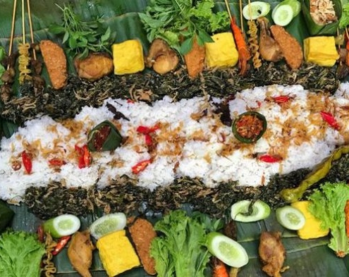 Yuk Cicipi Lezatnya 7 Hidangan Wisata Kuliner Khas Sunda