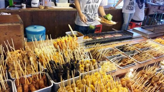 10 Tempat Wisata Kuliner Buka Puasa Di Solo Yang Wajib Kamu Kunjungi