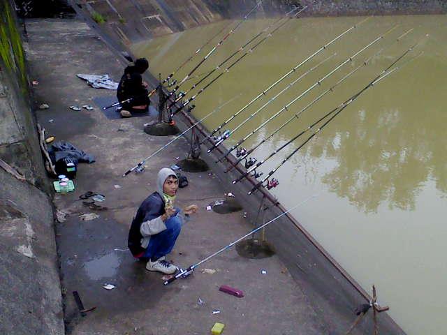 Menunggu Buka Puasa Sambil Berlibur Di 7 Wisata Waduk Gajah Mungkur Wonogiri 6