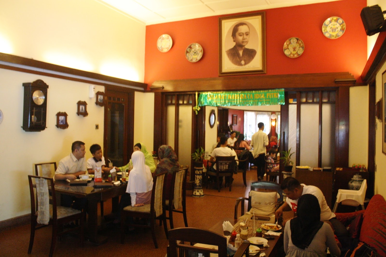 7 Lokasi Wisata Kuliner Di Bandung Untuk Buka Puasa Bersama