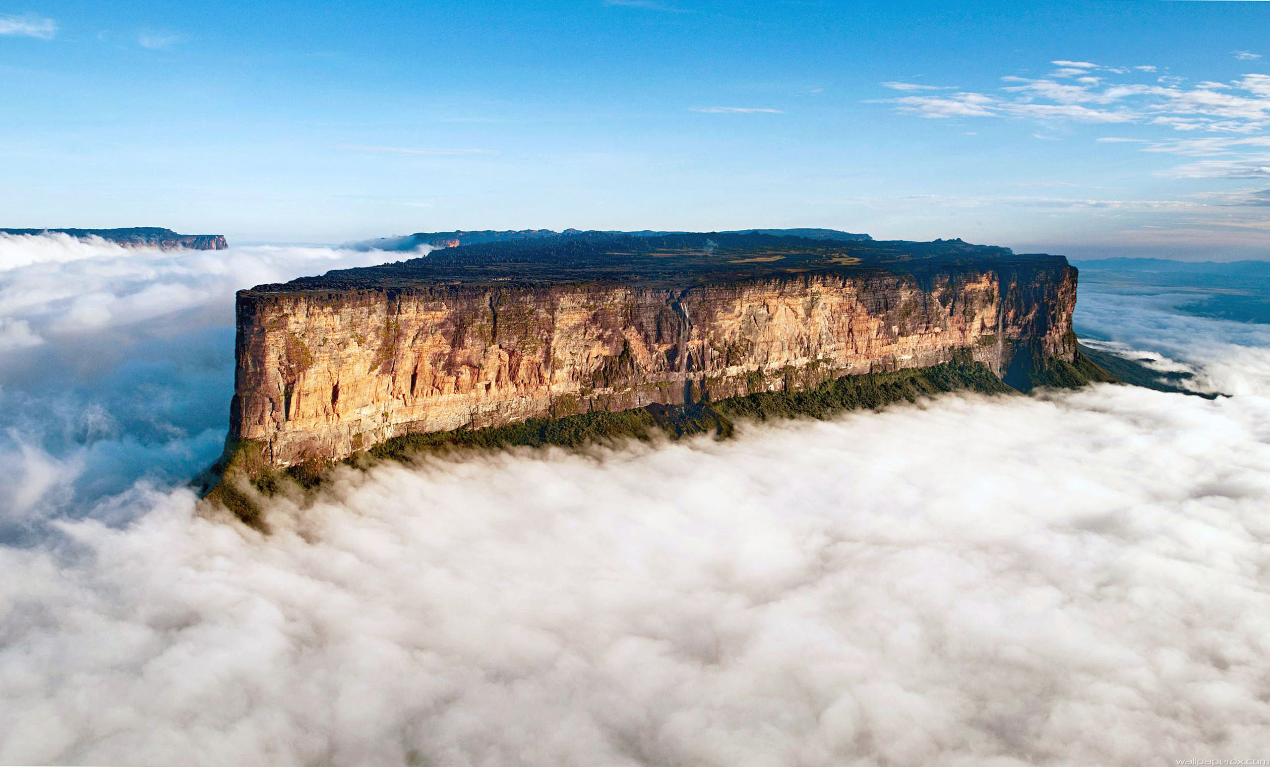 10 Lokasi Wisata Guyana Yang Indah dan Terpopuler Yang Wajib Kamu Kunjungi 4