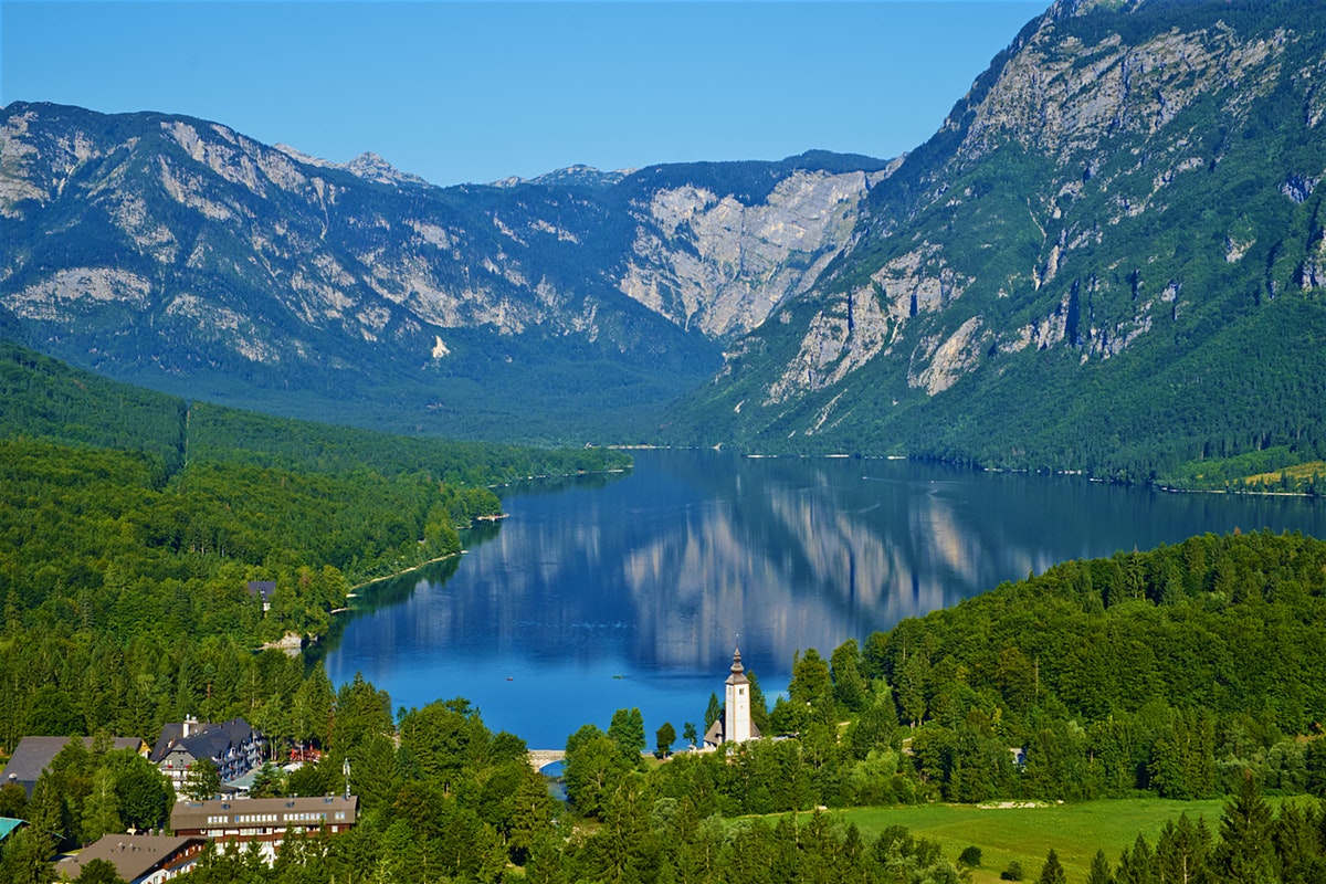 7 Destinasi Wisata Slovenia Terbaik ! Untuk Menghabisi Waktu Liburan Bersama Keluarga Atau Teman 3