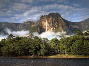 7 Lokasi Wisata Alam Suriname Yang Indah Dan Mempesona 2