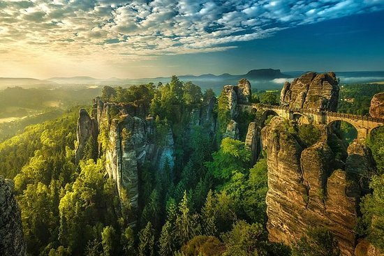 7 Destinasi Wisata Republik Ceko Yang Mengagumkan Dan Menakjubkan 5