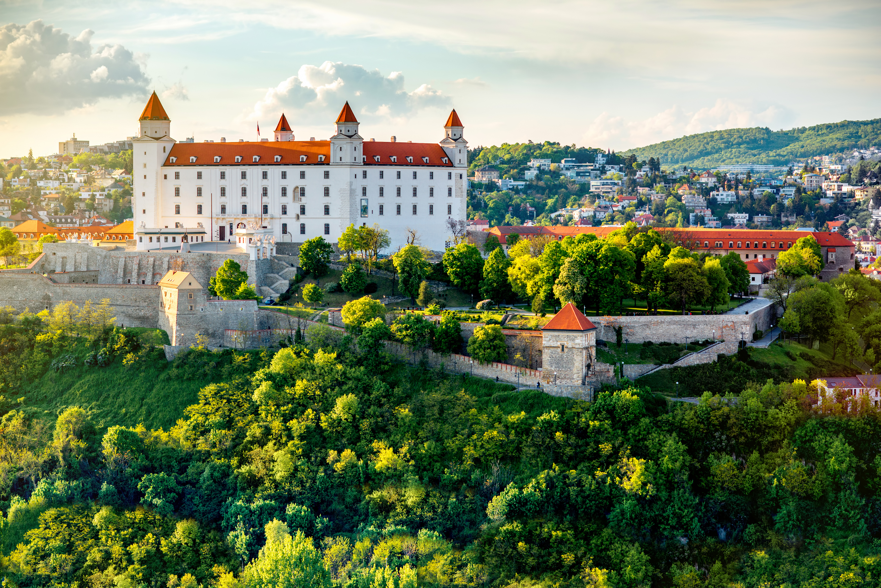 7 Lokasi Wisata Slovakia Yang Tidak Bisa Kamu Lupakan | Reservasiku.com