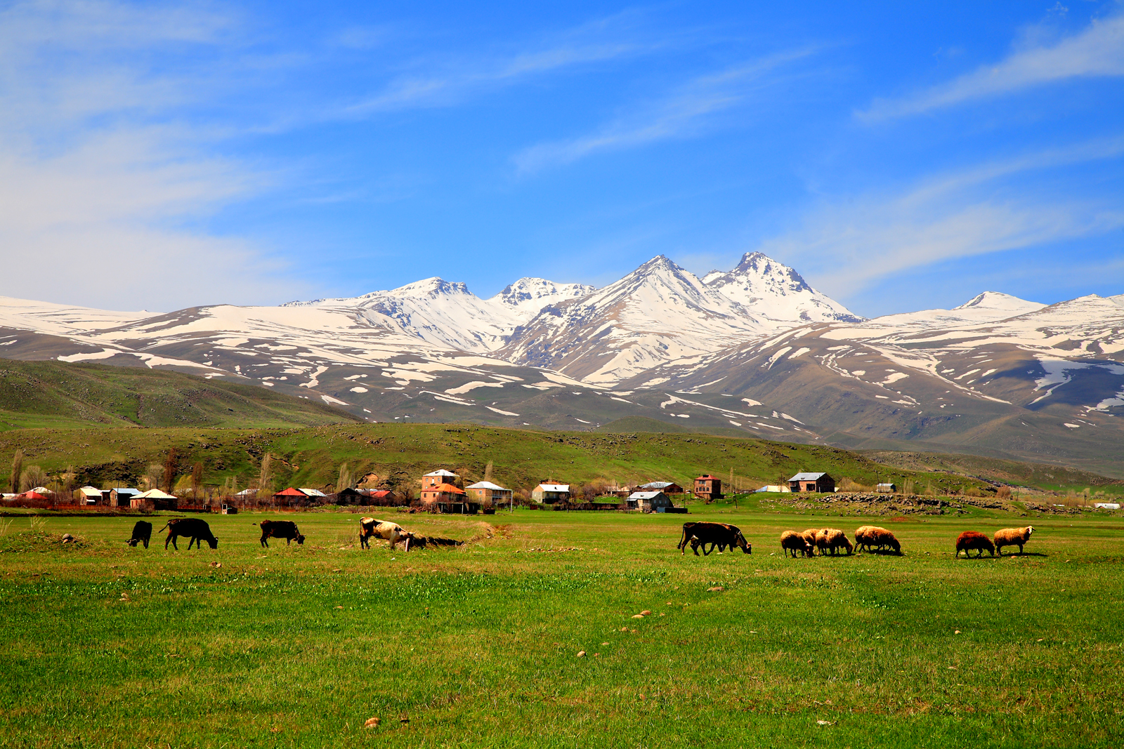 7 Destinasi Wisata Terbaik Dan Terpopuler Di Armenia Yang Bisa Kamu Nikmati Dan Jelajahi 5