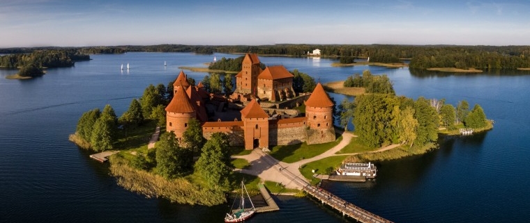 7 Lokasi Wisata Terbaik Lithuania Yang Bisa Kamu Kunjungi Bersama Keluarga