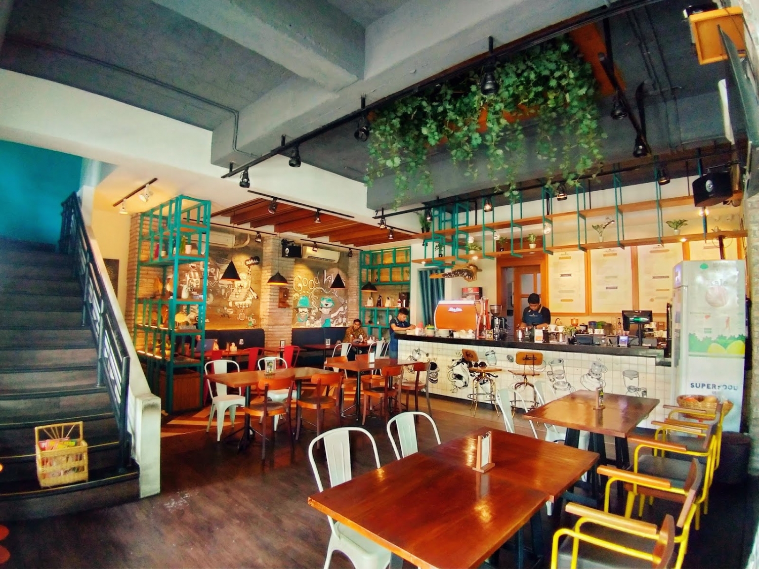 10 Kedai Kopi Surabaya Rekomendasi Versi Reservasiku, Wajib Dikunjungi