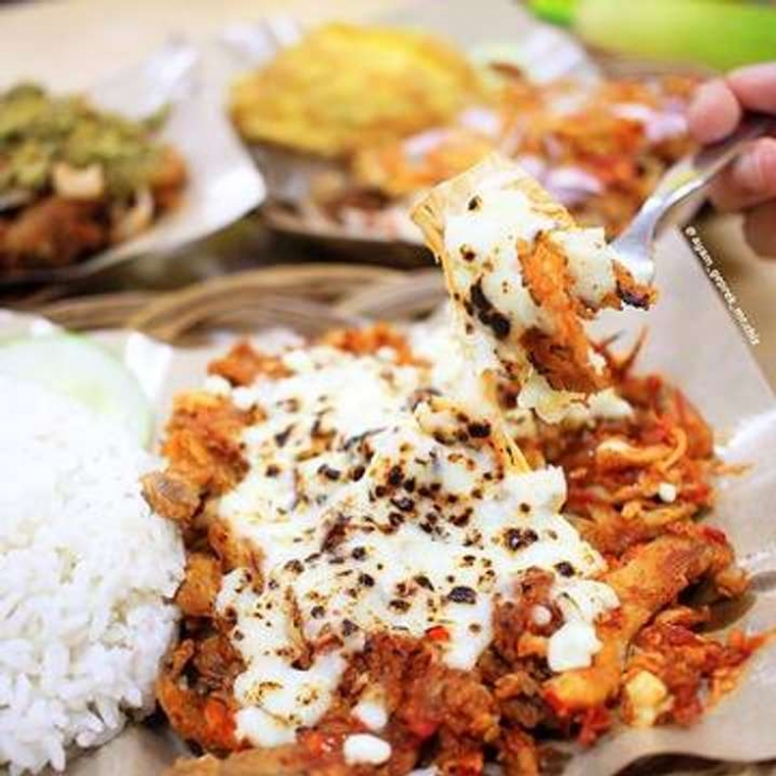 7 Ayam Geprek Jakarta Kekinian Yang Populer Dan Terlezat Yang Wajib