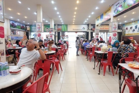 10 Kedai Kopi Legendaris Di Indonesia Yang Wajib Kamu Kunjungi