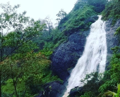 5 Air Terjun Kebumen Ini Dapat Membuat Hari Liburmu Makin Mengasikan