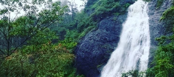 5 Air Terjun Kebumen Ini Dapat Membuat Hari Liburmu Makin Mengasikan