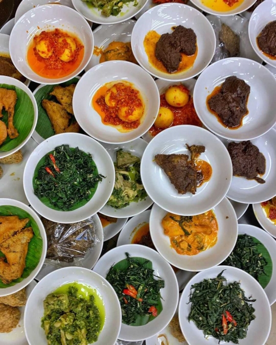 6 Restoran Padang Jakarta Yang Terkenal Kelezatannya Dan Kemewahannya