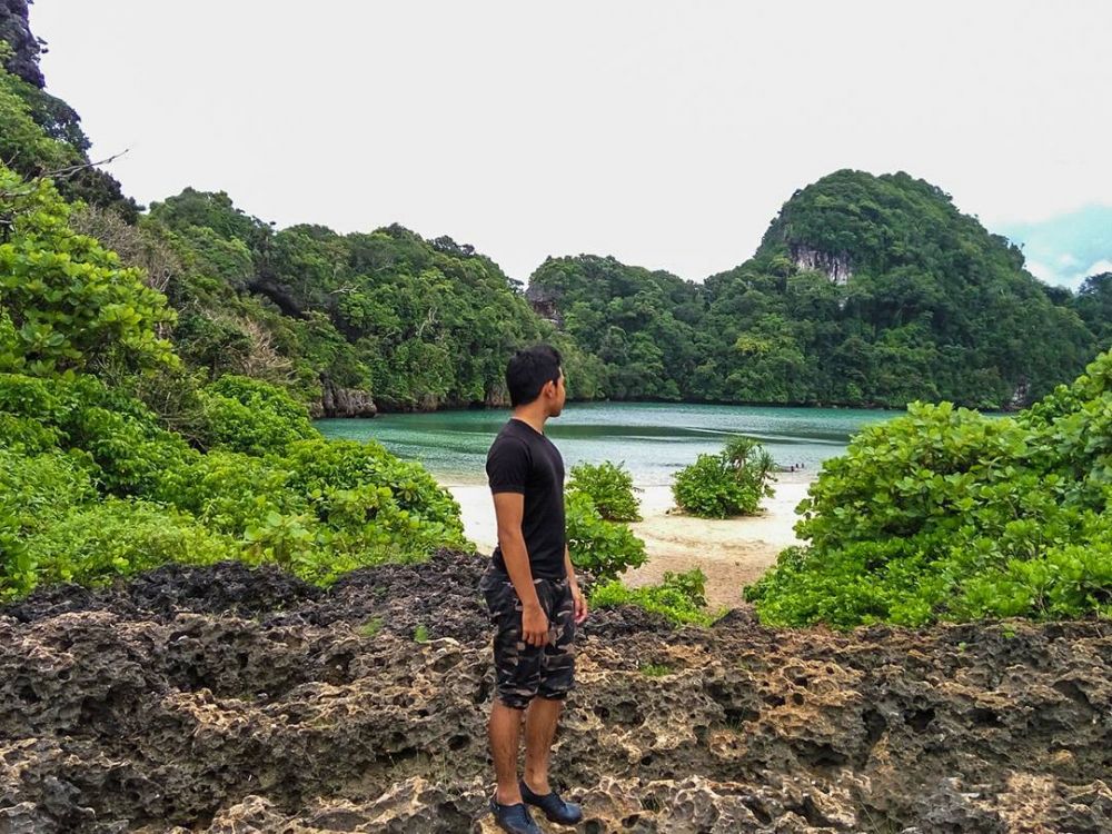6 Kegiatan Seru Yang Bisa Kamu Lakukan Di Wisata Pulau Sempu Malang 2