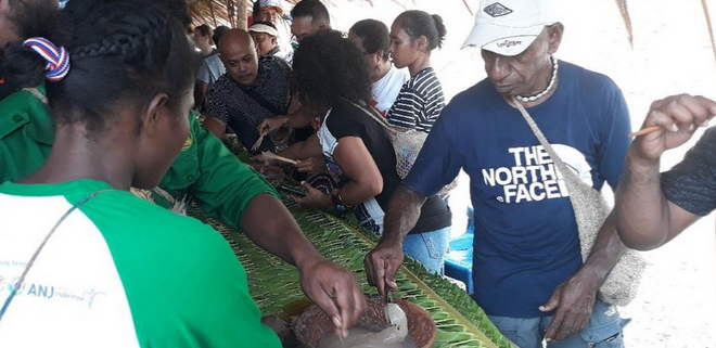 Papeda Makanan Khas Papua Yang Wajib Kamu Cicipi