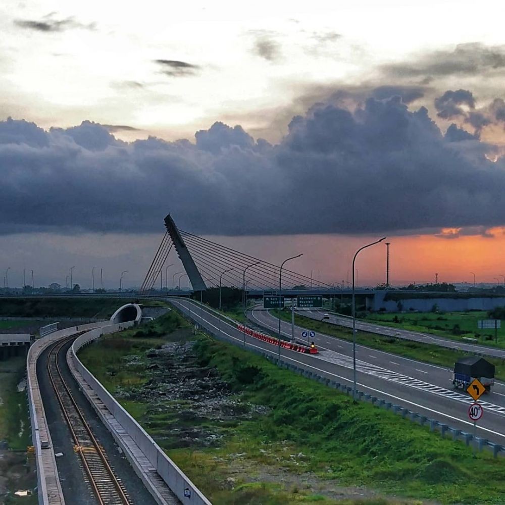 10 Jalan Tol Angker Pulau Jawa Yang Bisa Kamu Rasakan Keangker 2