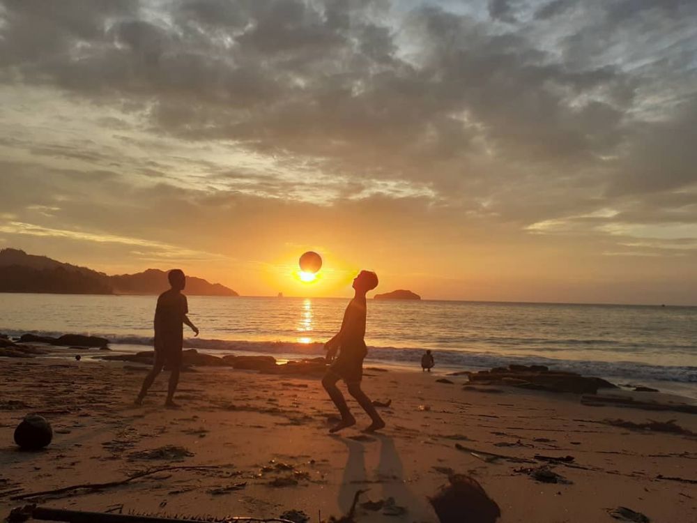 5 Aktivitas Seru Pantai Tamban Malang Yang Bisa Kamu Lakukan Bersama Keluarga 3