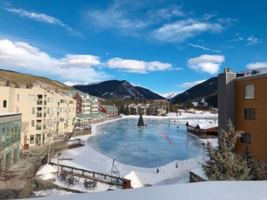 5 Lokasi Wisata Ice Skating Terbaik Di Dunia ang Seru Dan Tidak Dapat dilupakan 3