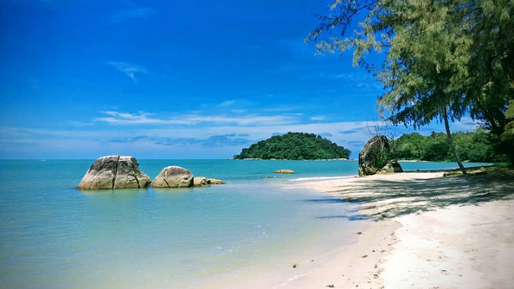 5 Destinasi Wisata Pantai Langkawi Tersembunyi Dan Teridah Di Malaysia