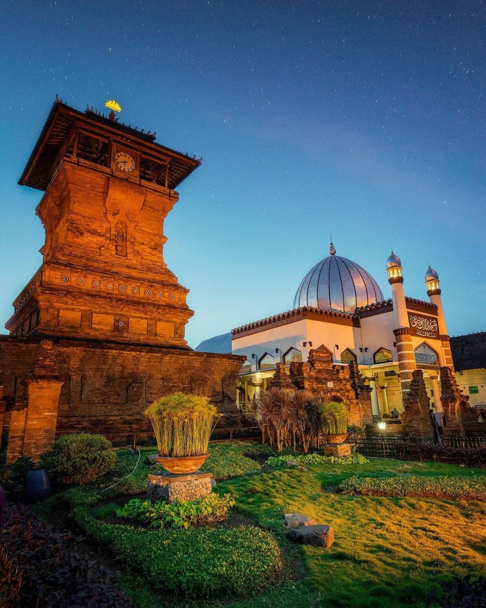 9 Wisata Religi Wali Songo Yang Ada Di Pulau Jawa 5