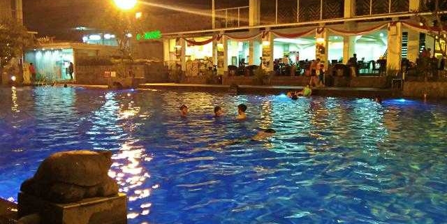 5 Kolam Renang Bandung Yang Cocok Di Jadikan Tempat Refreshing Setelah Lebaran